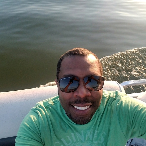 Meet your Posher, Omari - Picture 1 of 1